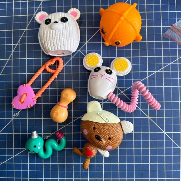 LALALOOPSY vintage doll pet accessory bundle 20272 210 - Picture 1 of 1